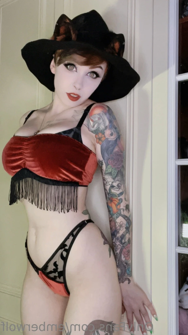 Ember Wolf [ emberwolf ] Onlyfans leaked photo 12854911 on Hotleaks.tv