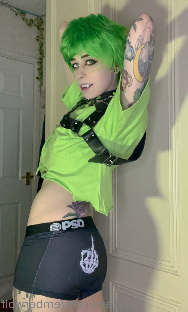 Ember Wolf [ emberwolf ] Onlyfans leaked photo 14644824 on Hotleaks.tv