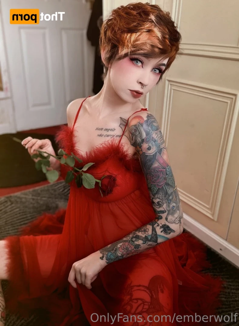 Ember Wolf [ emberwolf ] Onlyfans leaked photo 14976818 on Hotleaks.tv