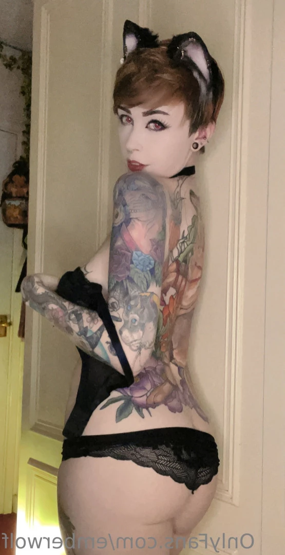 Ember Wolf [ emberwolf ] Onlyfans leaked photo 15374348 on Hotleaks.tv