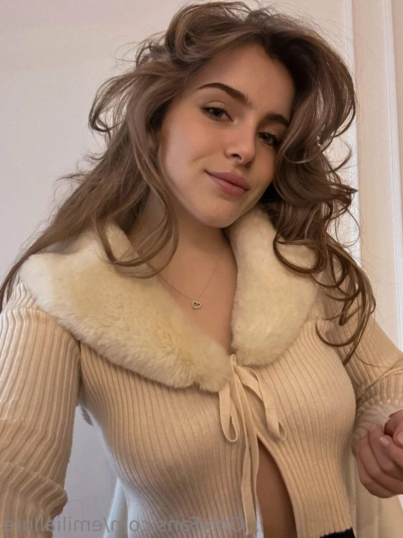🟢  𝐸𝑀𝐼𝐿𝐼𝒜 💛🧸 [ emiliallure ] Onlyfans leaked photo 12854489 on Hotleaks.tv