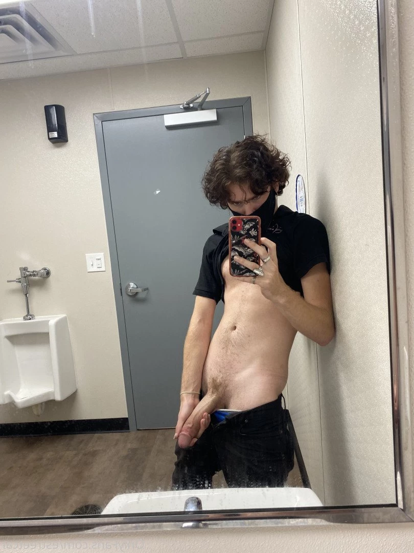 E. [ estreetcar ] Onlyfans leaked photo 5073124 on Hotleaks.tv