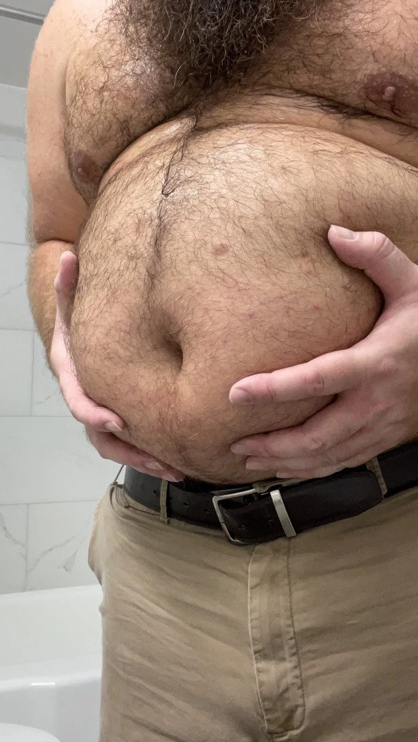Big Fat Bear [ eyesup305 ] Onlyfans leaked photo 5102136 on Hotleaks.tv