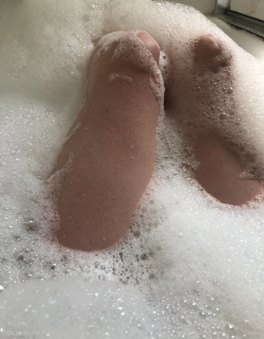 fakekneecaps Onlyfans leaked photo 5073307 on Hotleaks.tv