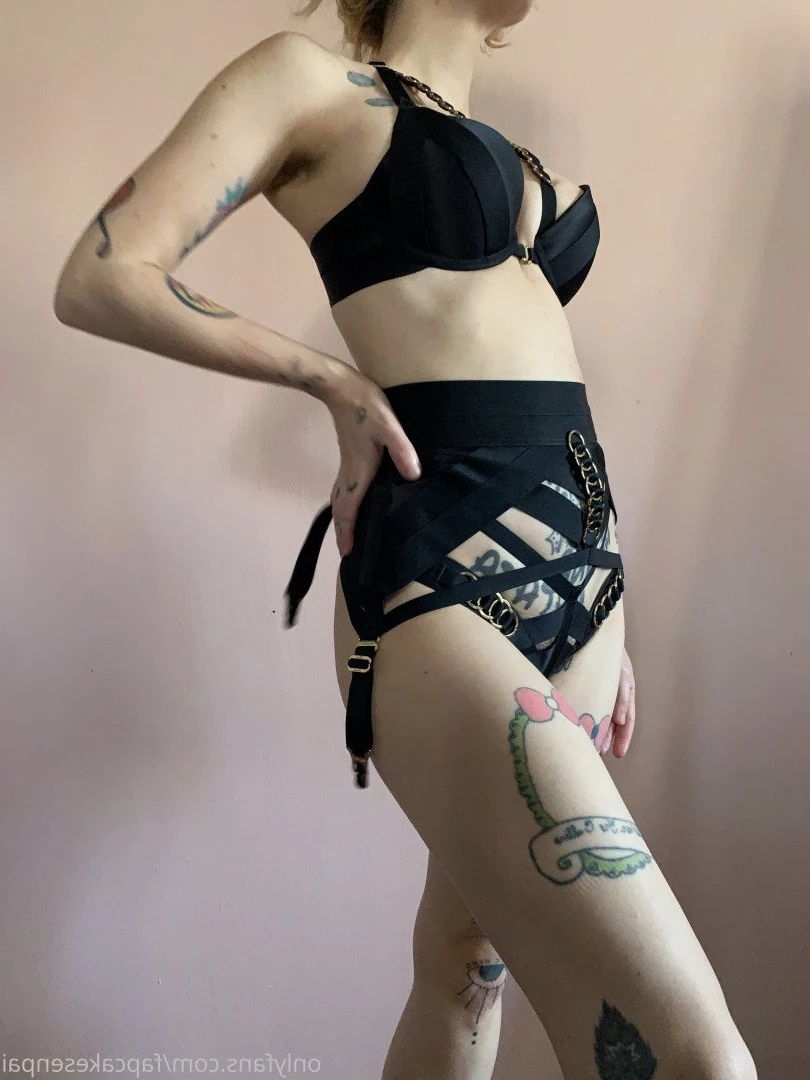 Fapcake Senpai [ fapcakesenpai ] Onlyfans leaked photo 5091527 on Hotleaks.tv