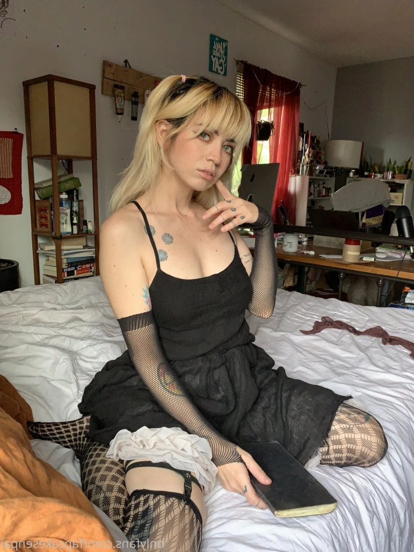Fapcake Senpai [ fapcakesenpai ] Onlyfans leaked photo 5096384 on Hotleaks.tv