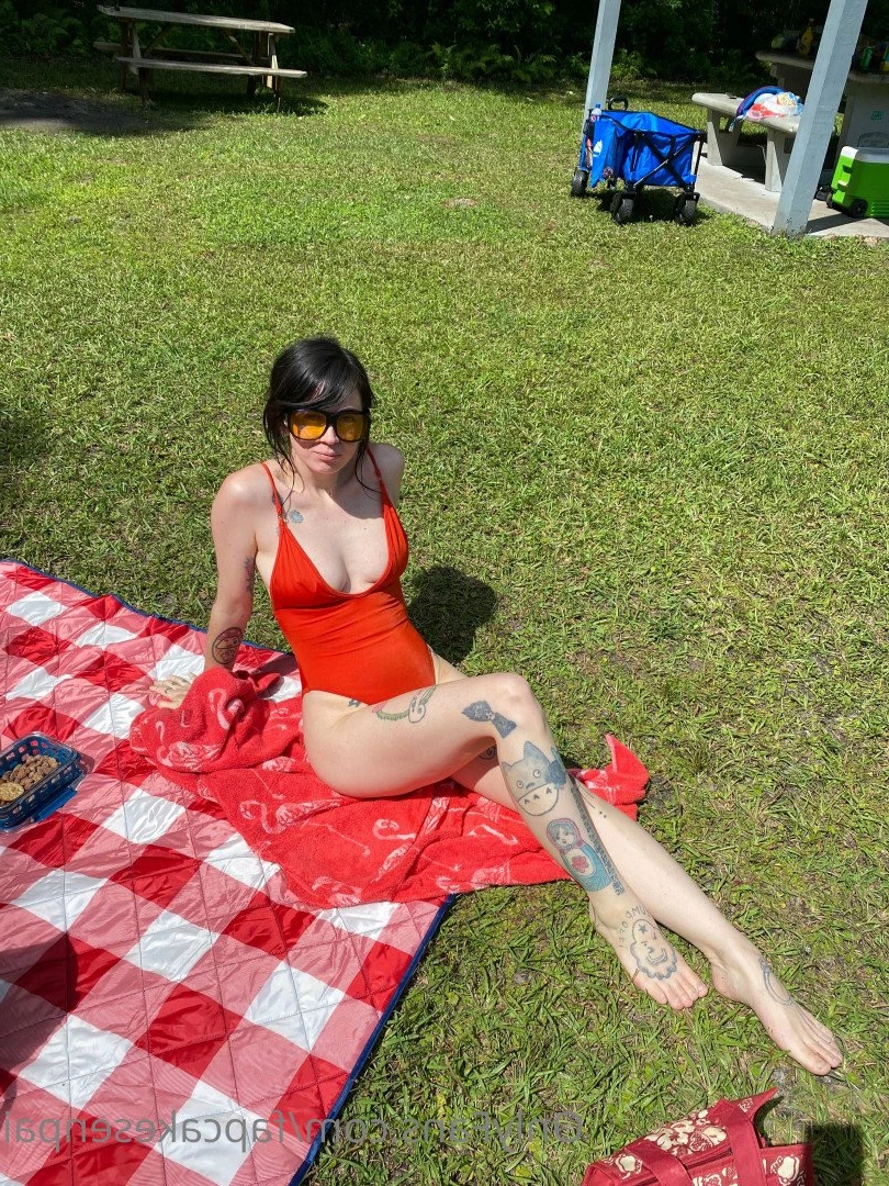 Fapcake Senpai [ fapcakesenpai ] Onlyfans leaked photo 5132293 on Hotleaks.tv