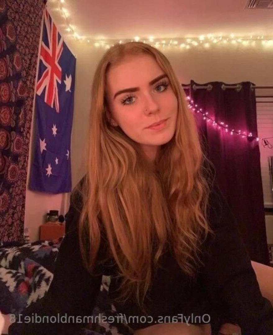 freshmanblondie18 Onlyfans leaked photo 15560871 on Hotleaks.tv