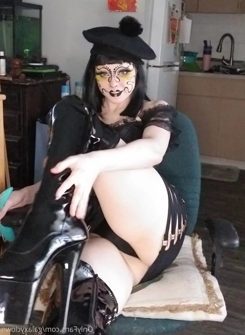 Galaxy Clown [ galaxyclown ] Onlyfans leaked photo 5775779 on Hotleaks.tv
