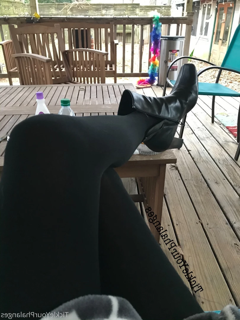 Goddess Tickle-Femdom Foot Goddess [ goddess_tickle ] Onlyfans leaked photo 5609570 on Hotleaks.tv