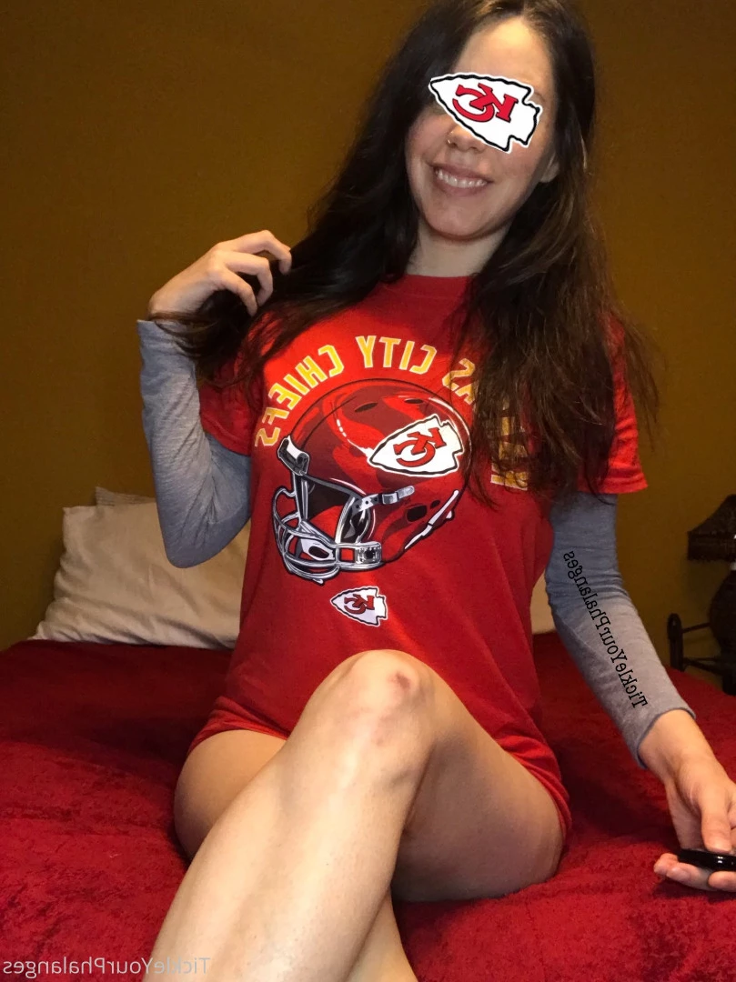 Goddess Tickle-Femdom Foot Goddess [ goddess_tickle ] Onlyfans leaked photo 5613805 on Hotleaks.tv