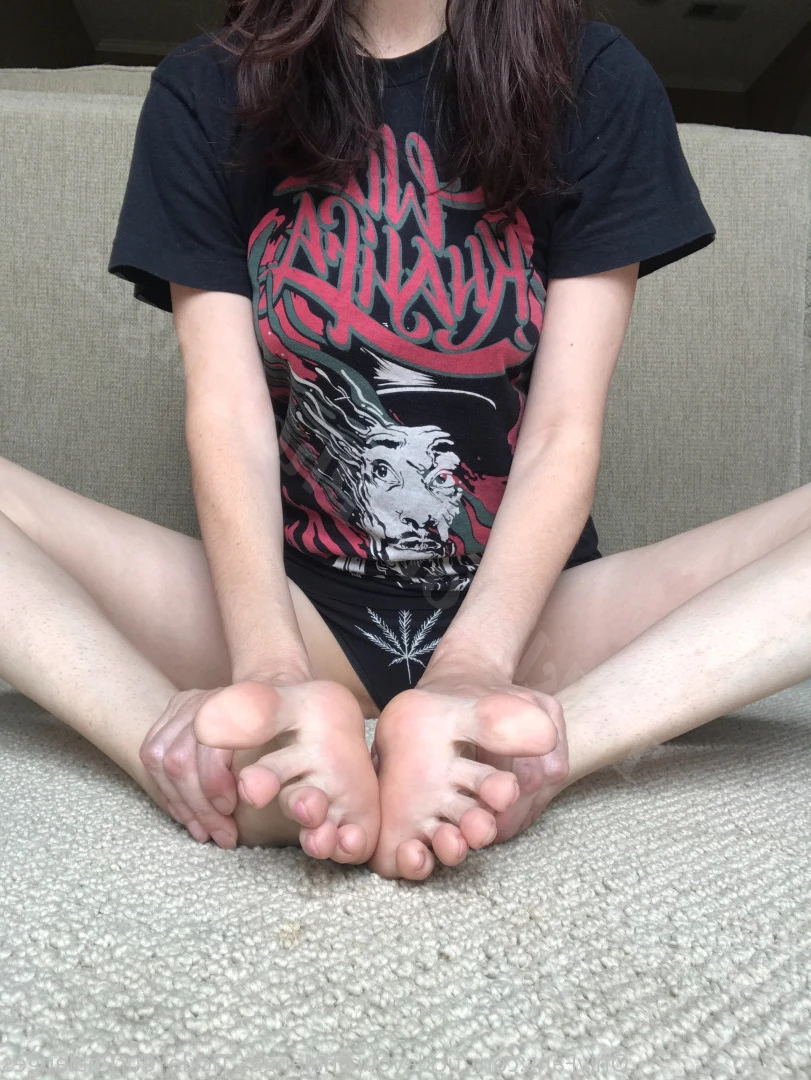 Goddess Tickle-Femdom Foot Goddess [ goddess_tickle ] Onlyfans leaked photo 5613944 on Hotleaks.tv