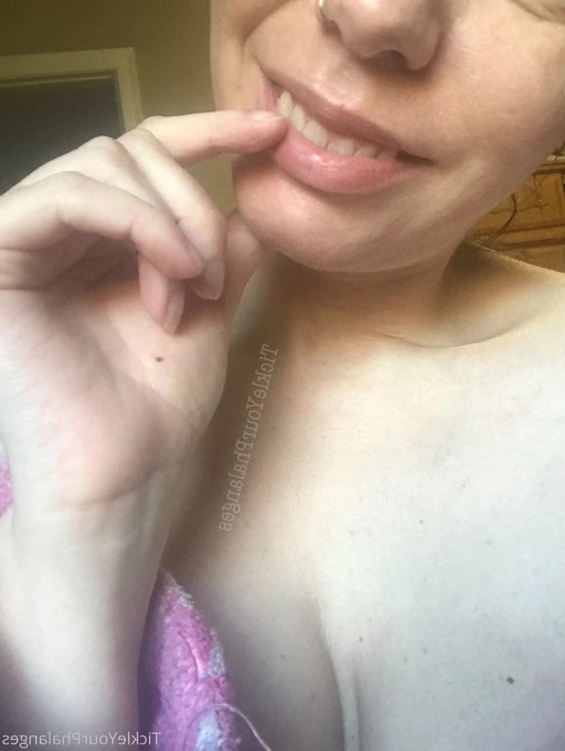 Goddess Tickle-Femdom Foot Goddess [ goddess_tickle ] Onlyfans leaked photo 5616461 on Hotleaks.tv