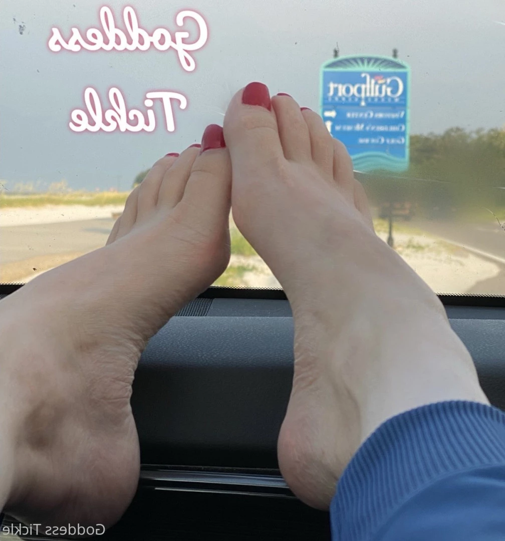 Goddess Tickle-Femdom Foot Goddess [ goddess_tickle ] Onlyfans leaked photo 5617978 on Hotleaks.tv