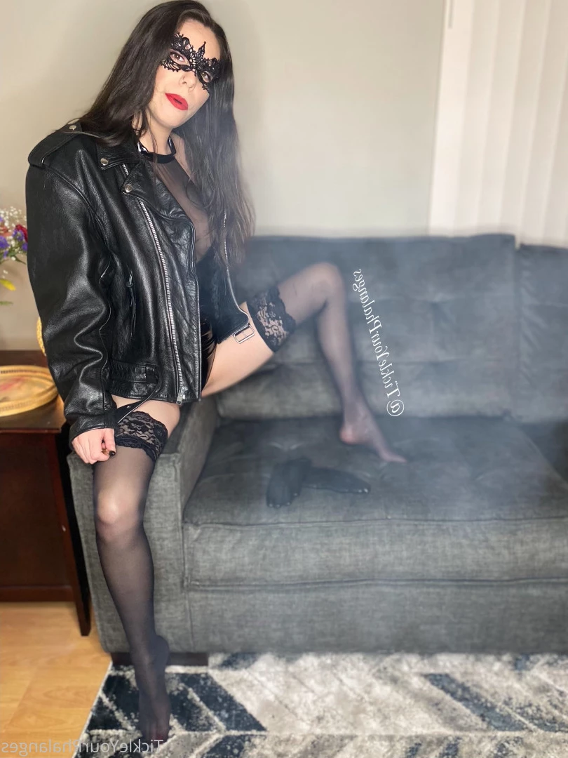 Goddess Tickle-Femdom Foot Goddess [ goddess_tickle ] Onlyfans leaked photo 5619132 on Hotleaks.tv