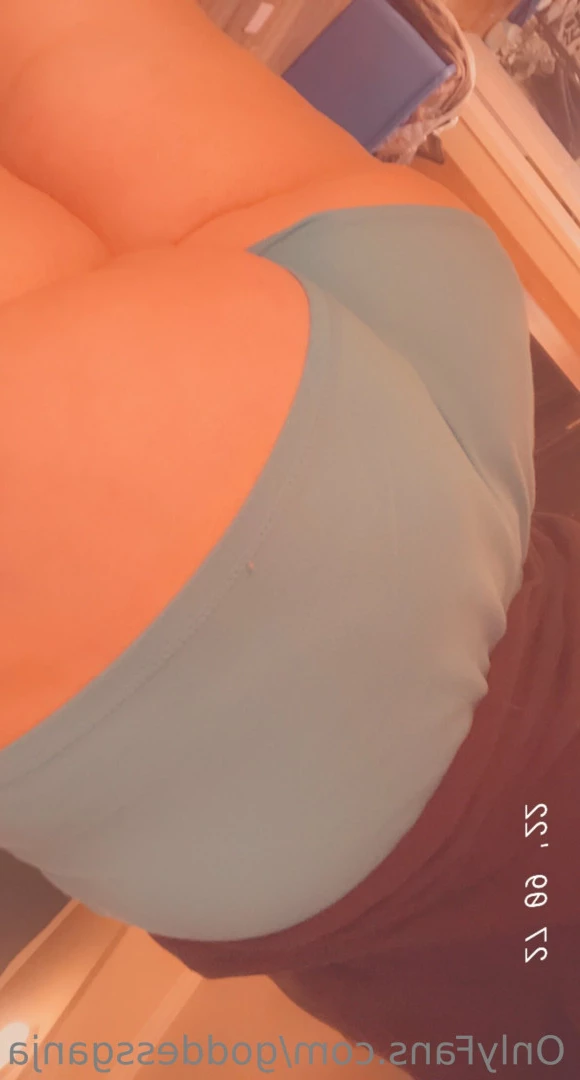 Goddess Ganja [ goddessganja ] Onlyfans leaked photo 5765894 on Hotleaks.tv
