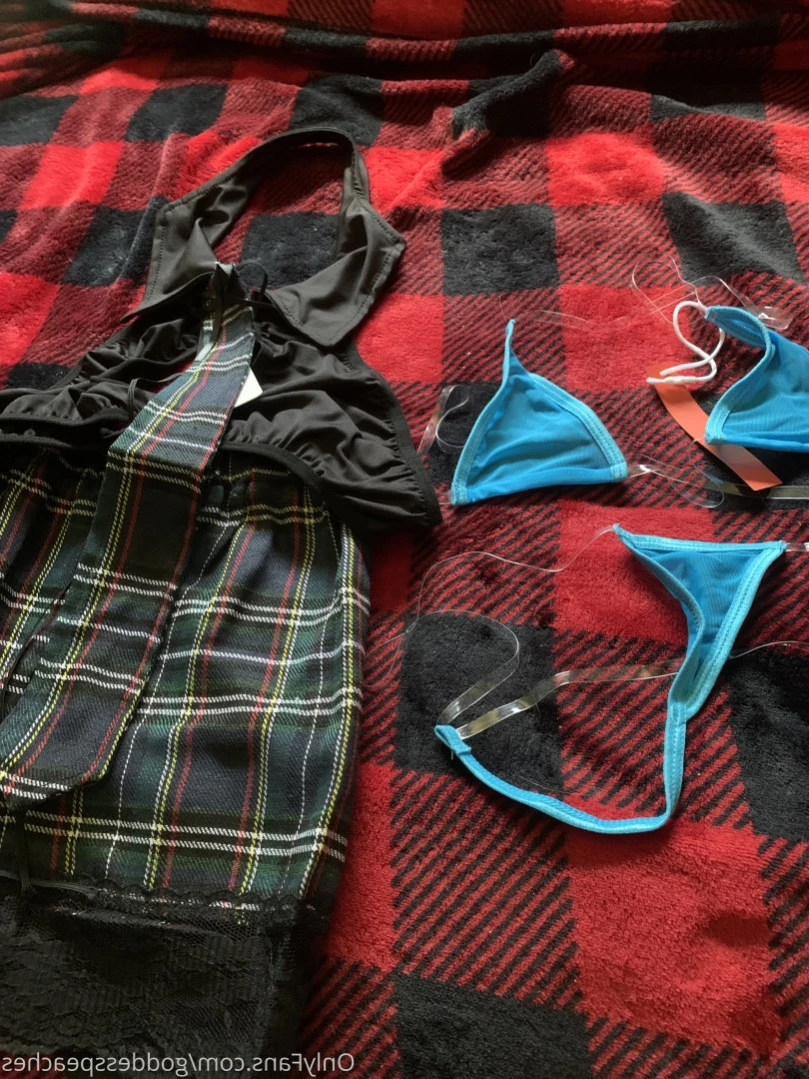 🍑Peaches 💦Breed Me🍆StepMom⛓Mistress [ goddesspeaches ] Onlyfans leaked photo 15440705 on Hotleaks.tv