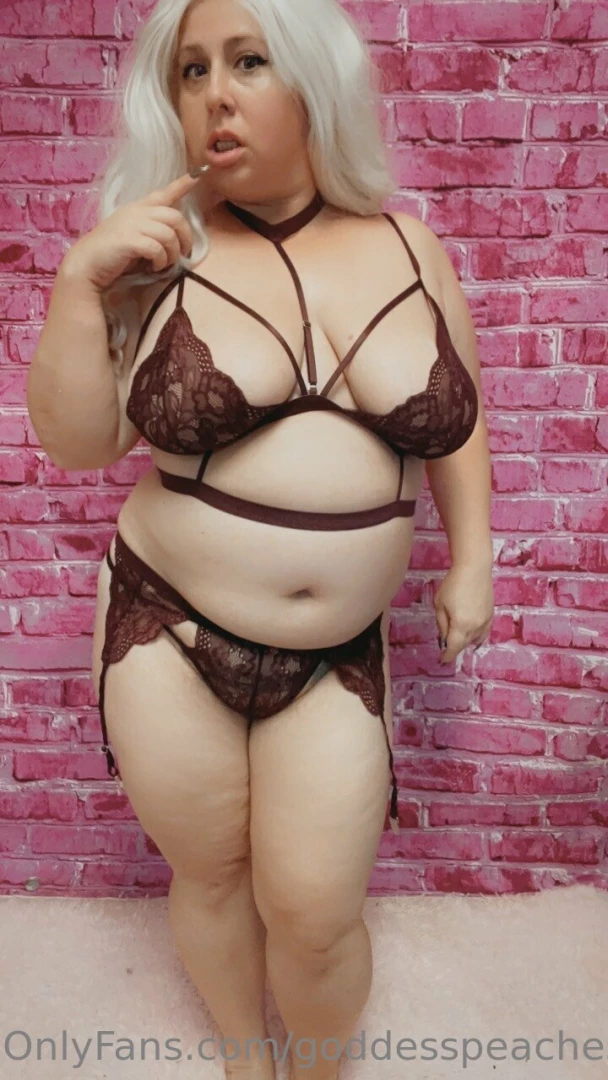 🍑Peaches 💦Breed Me🍆StepMom⛓Mistress [ goddesspeaches ] Onlyfans leaked photo 16639682 on Hotleaks.tv