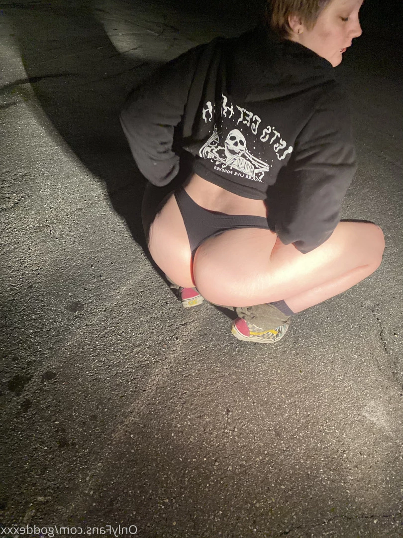 goddexox(they/them) [ goddexxx ] Onlyfans leaked photo 5609792 on Hotleaks.tv