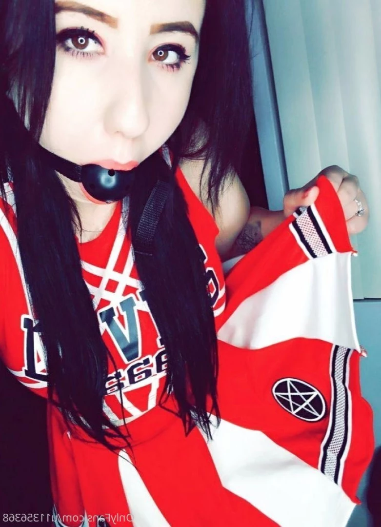 💸KITTI🎀 [ gothickitti ] Onlyfans leaked photo 5690688 on Hotleaks.tv