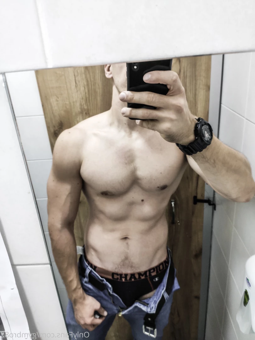 serbianxl Onlyfans leaked photo 5585039 on Hotleaks.tv