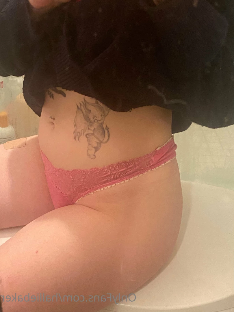 Hallie Baker [ halliebaker ] Onlyfans leaked photo 5761843 on Hotleaks.tv