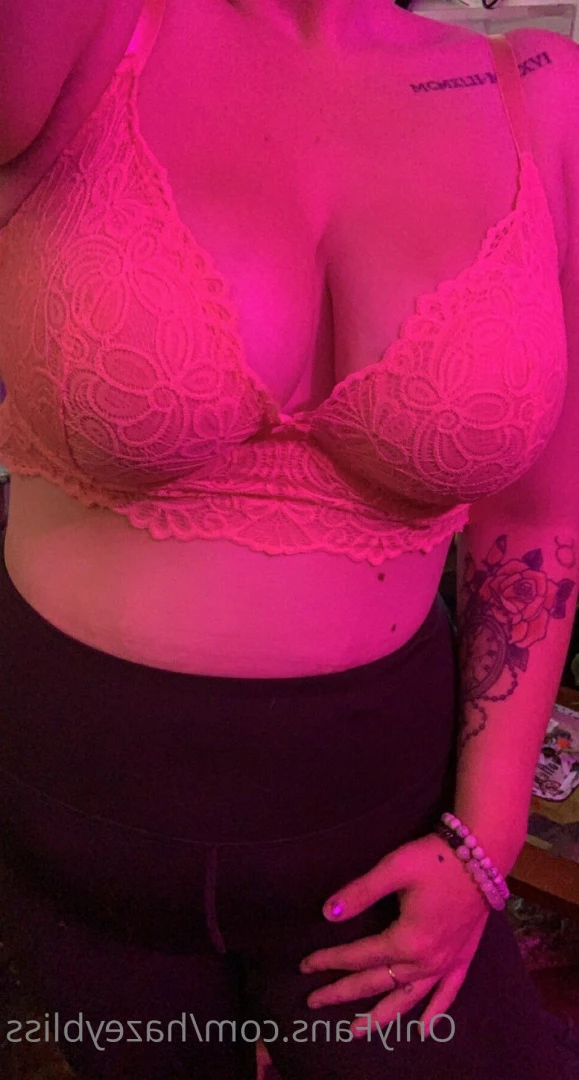 Hazey Bliss [ hazeybliss ] Onlyfans leaked photo 5591619 on Hotleaks.tv