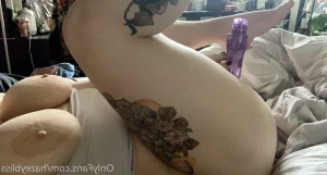 5594303