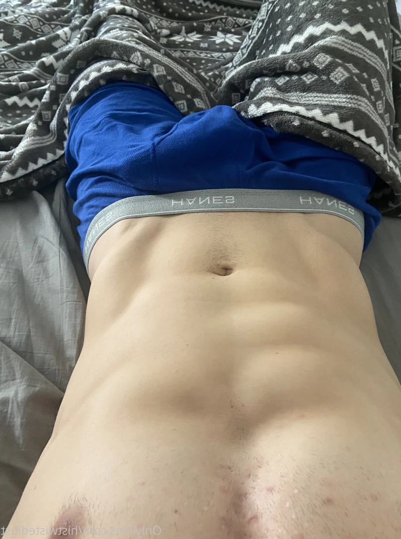 Yours truly [ histwistedlust ] Onlyfans leaked photo 5603884 on Hotleaks.tv