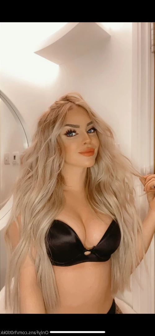 hottlokk Onlyfans leaked photo 5746847 on Hotleaks.tv
