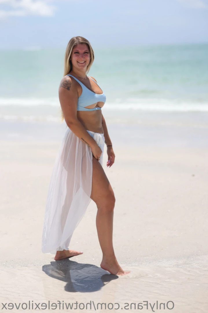🌹🌹Hotwife Lexi Love🌹🌹 America's Hotwife [ hotwifelexilovex ] Onlyfans leaked photo 12128327 on Hotleaks.tv