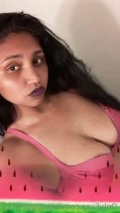 Island queen