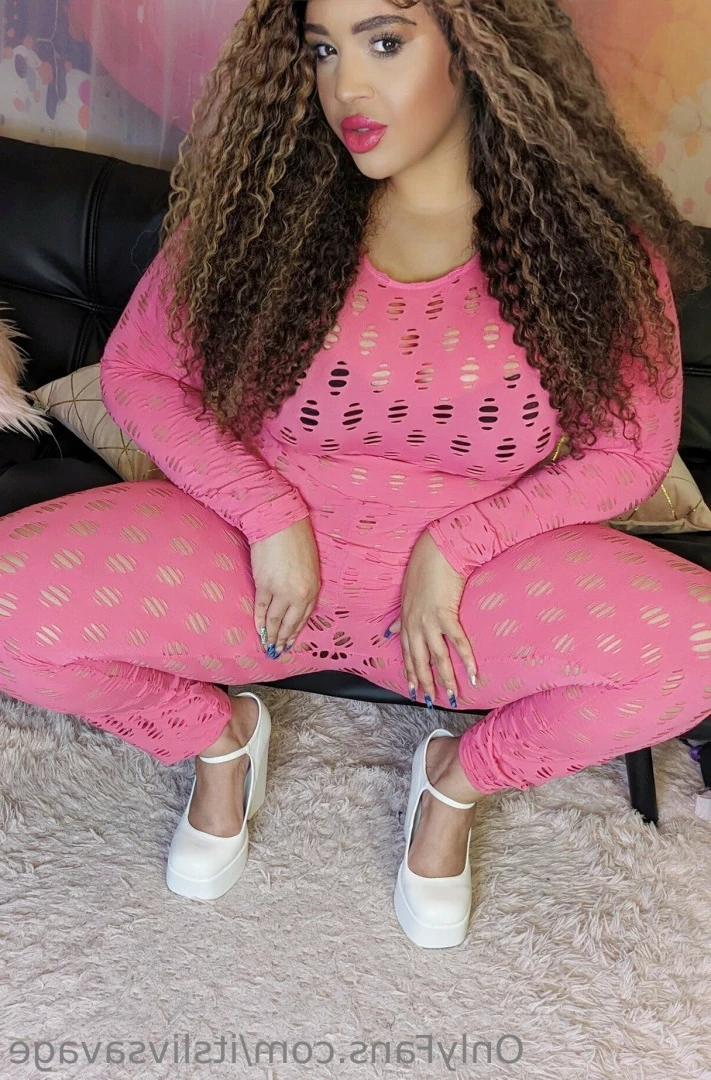 𝐓𝐇𝐄 𝐂𝐋𝐈𝐓 𝐂𝐎𝐌𝐌𝐀𝐍𝐃𝐄𝐑!!🍥🌊🪖 [ itslivsavage ] Onlyfans leaked photo 5709678 on Hotleaks.tv