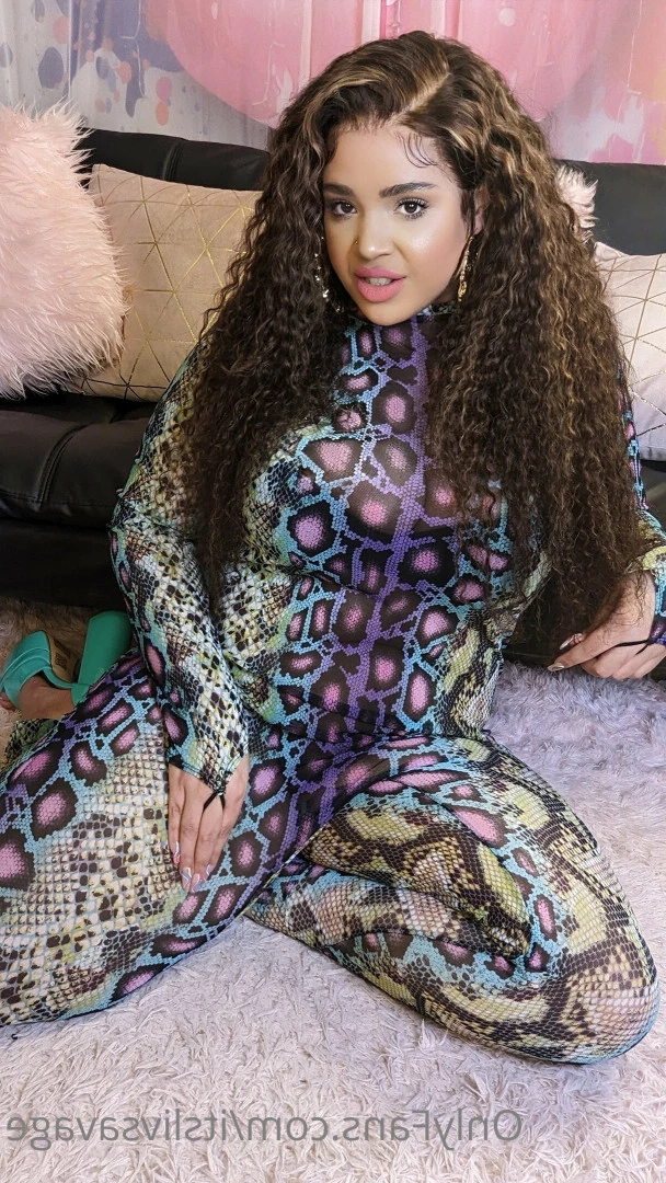 𝐓𝐇𝐄 𝐂𝐋𝐈𝐓 𝐂𝐎𝐌𝐌𝐀𝐍𝐃𝐄𝐑!!🍥🌊🪖 [ itslivsavage ] Onlyfans leaked photo 5721858 on Hotleaks.tv