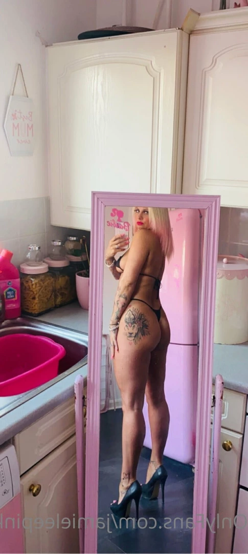 jamieleepinkymummy Onlyfans leaked photo 5681521 on Hotleaks.tv