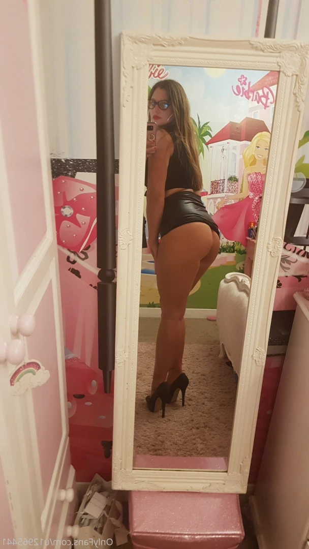 jamieleepinkymummy Onlyfans leaked photo 5685024 on Hotleaks.tv