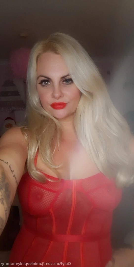 jamieleepinkymummy Onlyfans leaked photo 5686274 on Hotleaks.tv