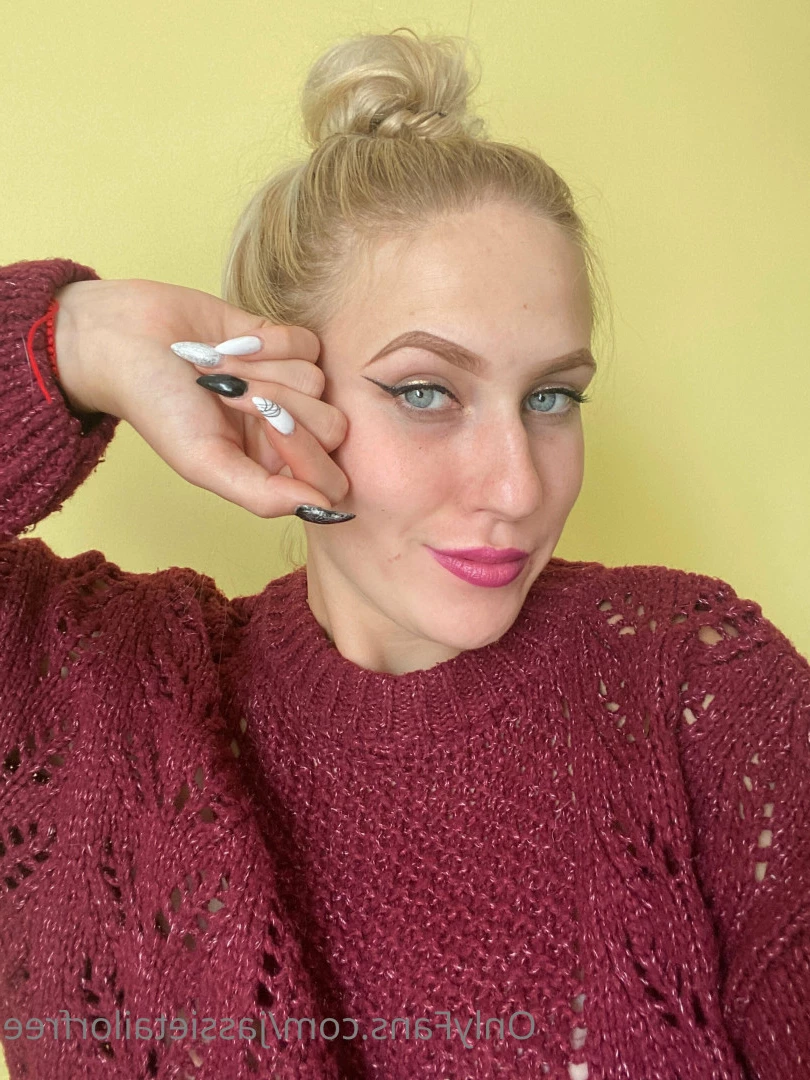 Blonde Pussy Jassie 😈 [ jassietailorfree ] Onlyfans leaked photo 5523766 on Hotleaks.tv
