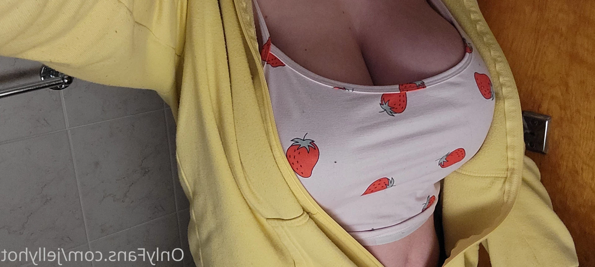 Jelly Hot [ jellyhot ] Onlyfans leaked photo 5569090 on Hotleaks.tv
