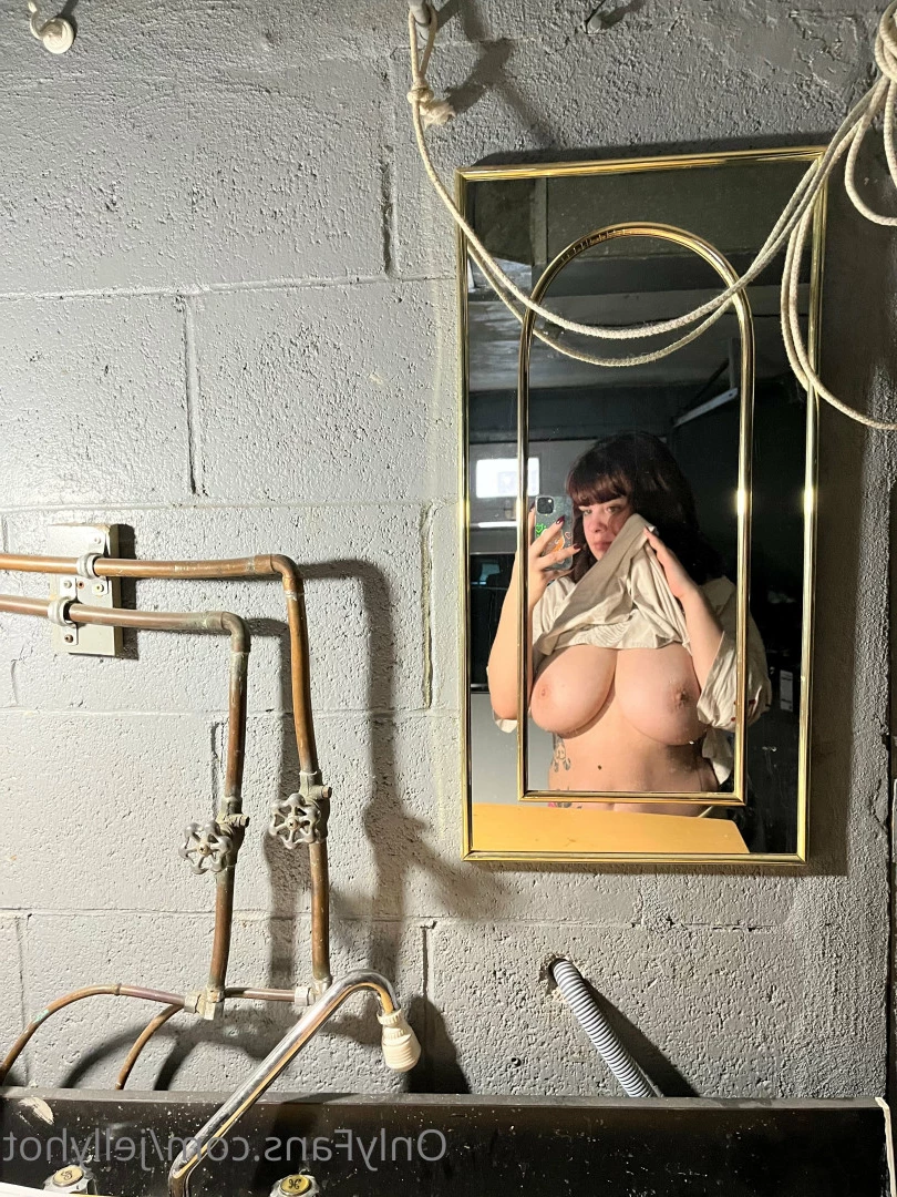 Jelly Hot [ jellyhot ] Onlyfans leaked photo 5569892 on Hotleaks.tv