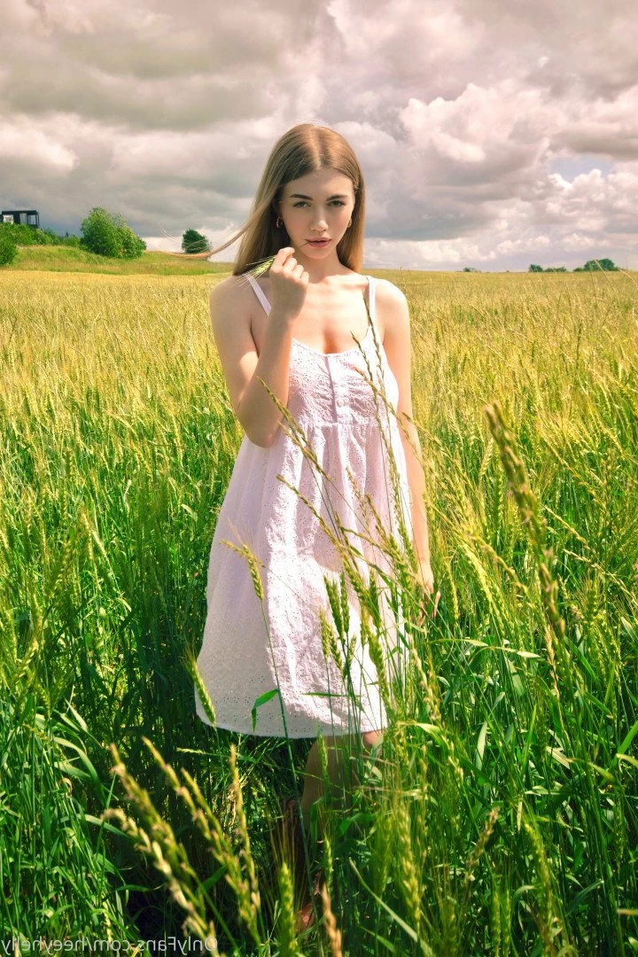🪐 Polina 🪐 [ heeyhelly ] Onlyfans leaked photo 478419 on Hotleaks.tv