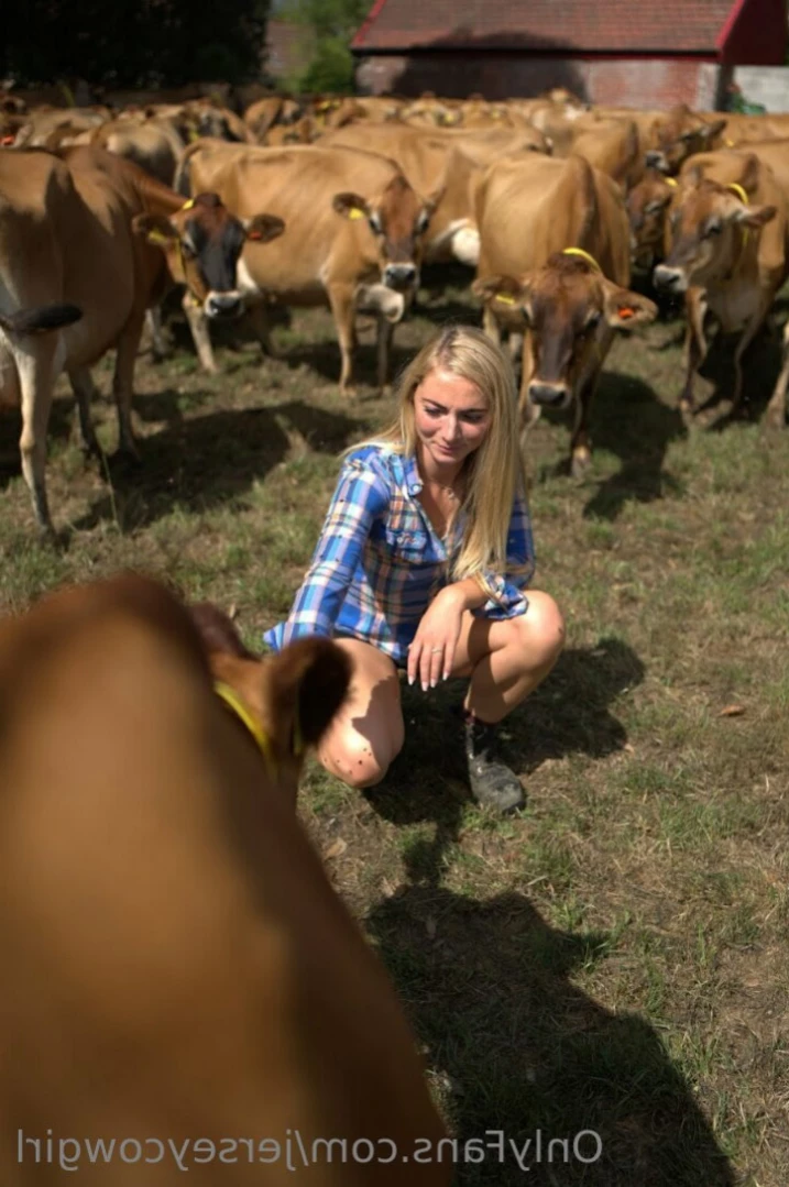 Becky Houzé 🐮 [ jerseycowgirl ] Onlyfans leaked photo 11144011 on Hotleaks.tv