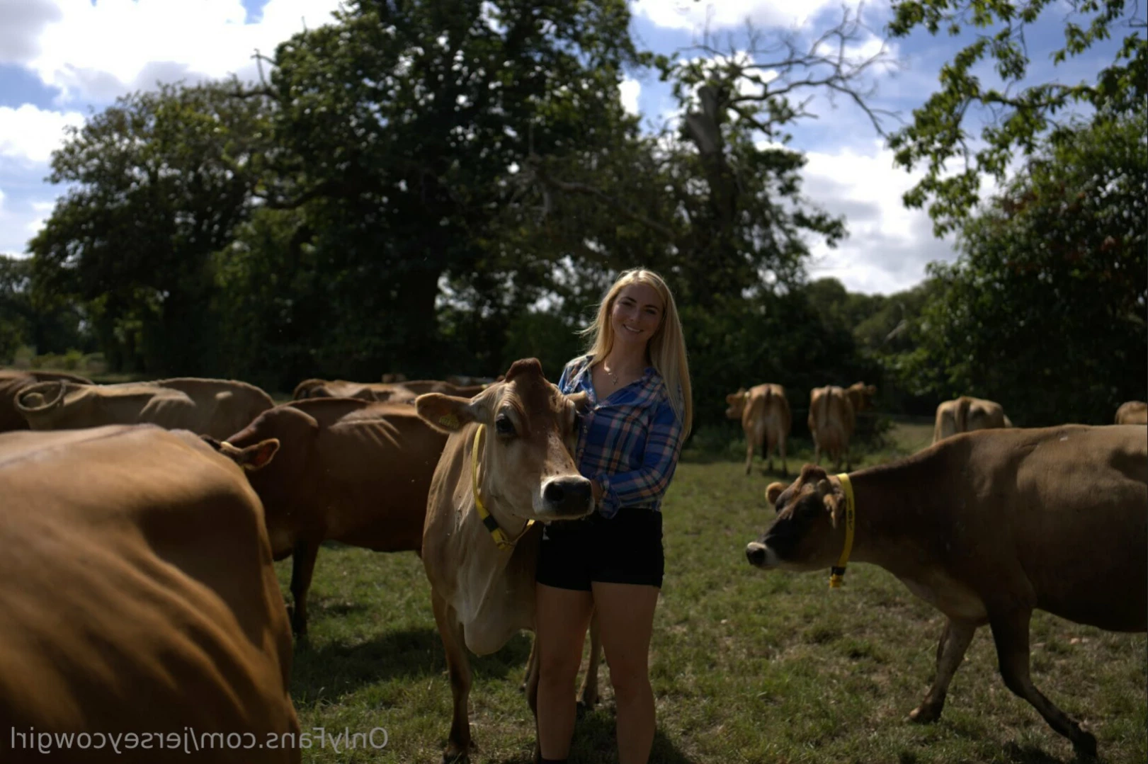 Becky Houzé 🐮 [ jerseycowgirl ] Onlyfans leaked photo 12658833 on Hotleaks.tv