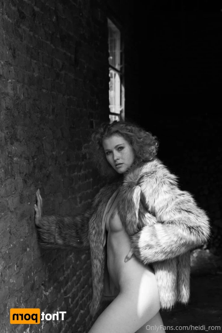 Heidi Rom [ heidi_rom ] Onlyfans leaked photo 14554102 on Hotleaks.tv