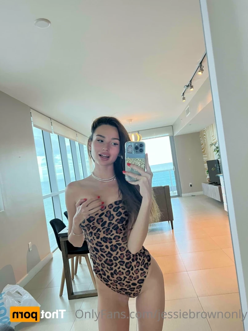 𝓙𝓮𝓼𝓼𝓲𝓮 𝓑𝓻𝓸𝔀𝓷 🤩 𝓆𝓊𝑒𝑒𝓃 𝑜𝒻 𝓈𝑒𝒹𝓊𝒸𝓉𝒾𝑜𝓃 👑 [ jessiebrownonly ] Onlyfans leaked photo 12825439 on Hotleaks.tv