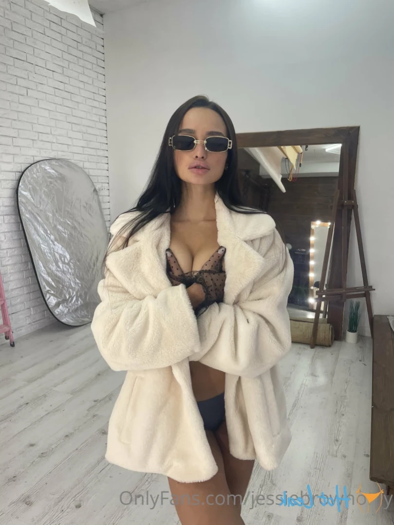 𝓙𝓮𝓼𝓼𝓲𝓮 𝓑𝓻𝓸𝔀𝓷 🤩 𝓆𝓊𝑒𝑒𝓃 𝑜𝒻 𝓈𝑒𝒹𝓊𝒸𝓉𝒾𝑜𝓃 👑 [ jessiebrownonly ] Onlyfans leaked photo 13799548 on Hotleaks.tv
