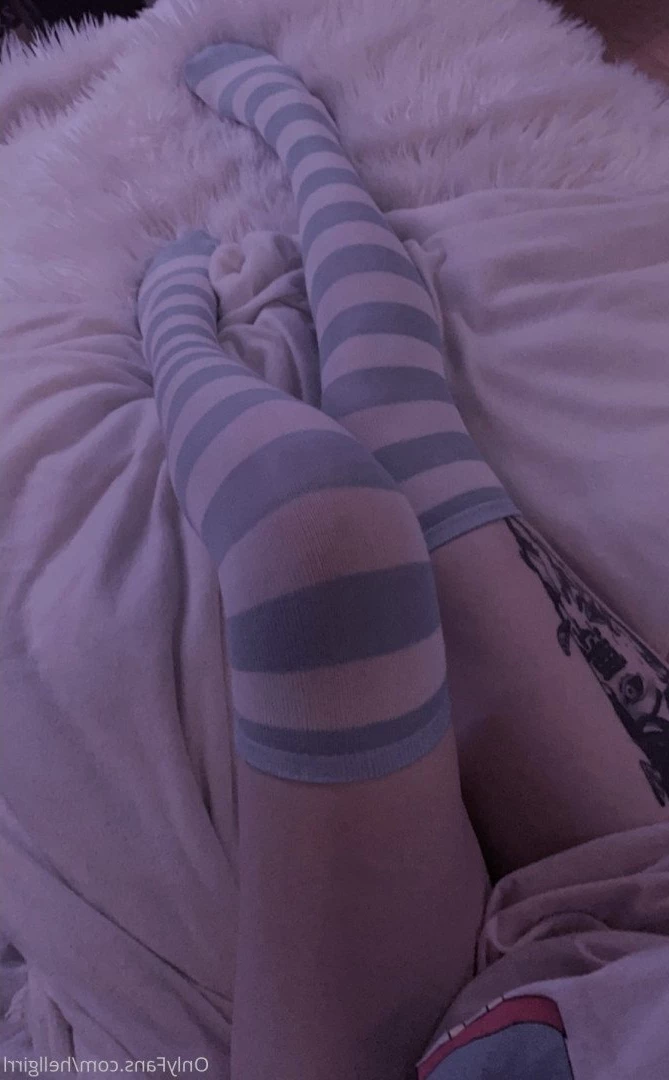 hellgirl [ hellgirrl ] Onlyfans leaked photo 479442 on Hotleaks.tv
