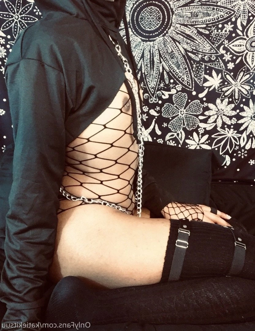 KatieKitsune [ katiekitsuu ] Onlyfans leaked photo 5459699 on Hotleaks.tv
