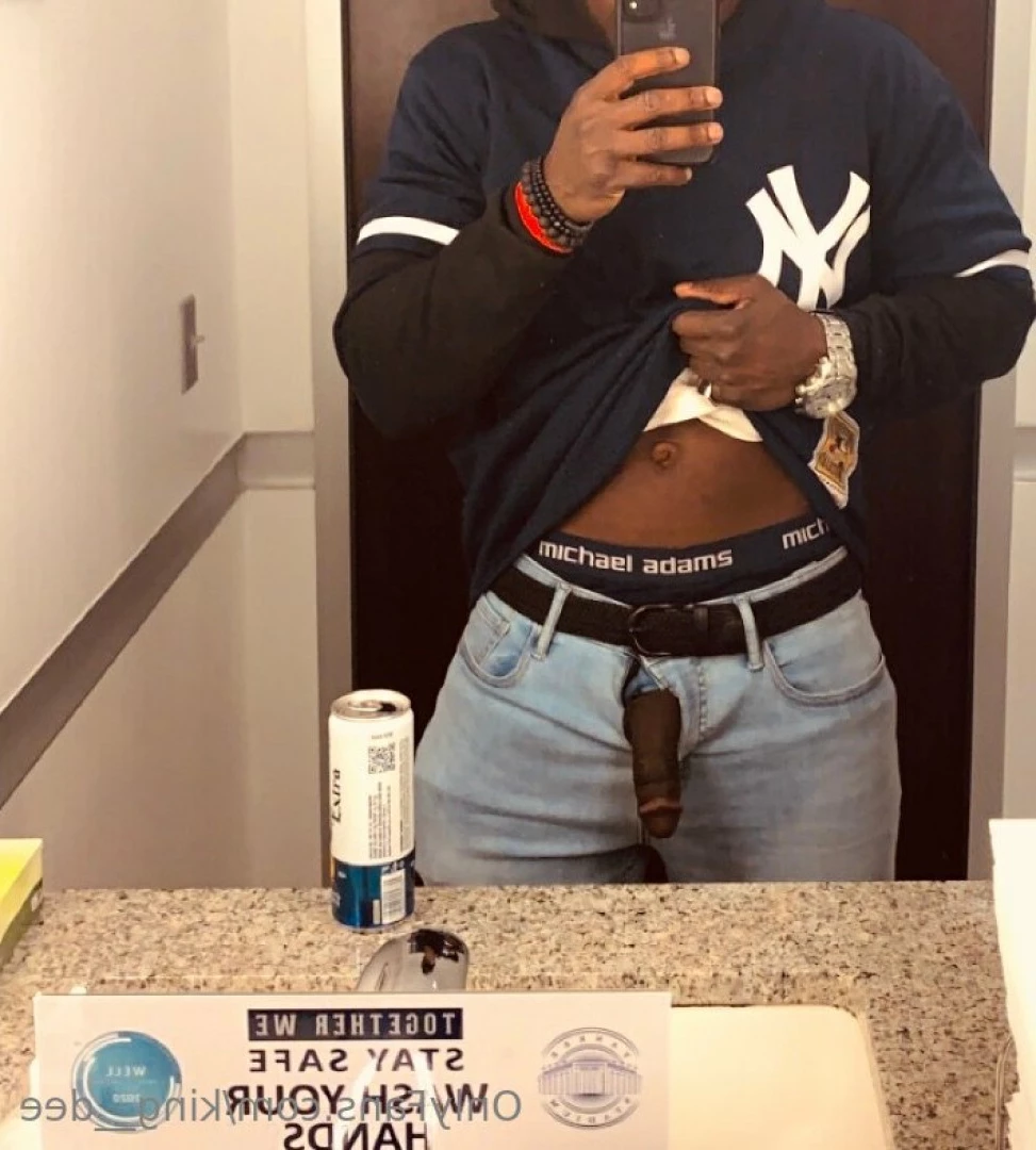 King Dee [ king__dee ] Onlyfans leaked photo 5542860 on Hotleaks.tv