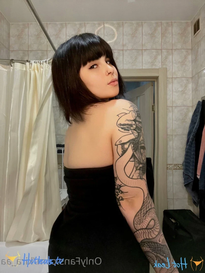 Kira [ kira_aa ] Onlyfans leaked photo 11148371 on Hotleaks.tv